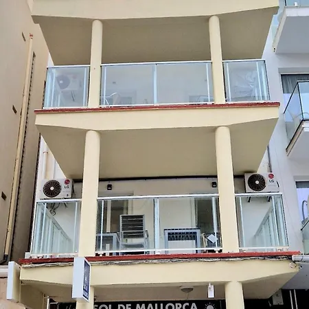 Sol De Mallorca 招待所 2*